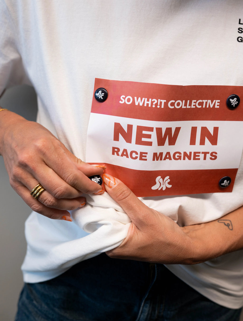 RACE MAGNETS